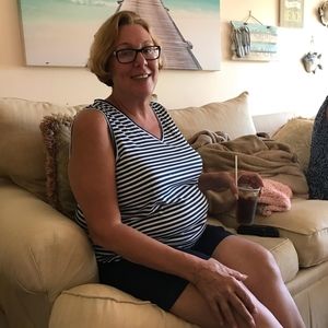 Meet your Posher, Lenore